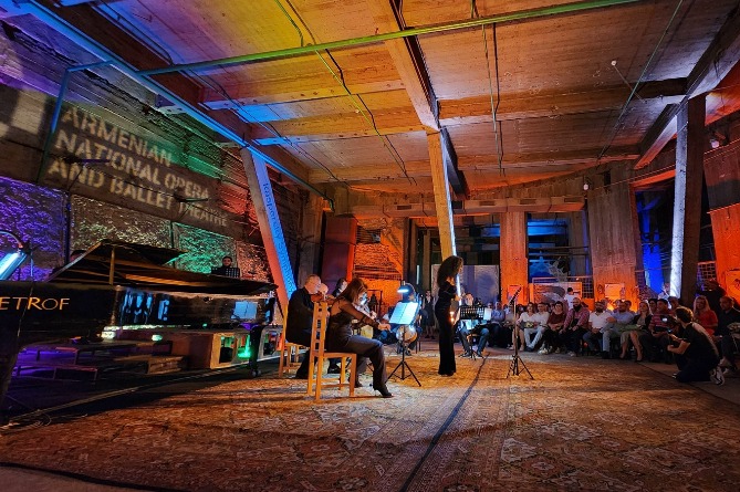 В Ереване проходит первый фестиваль «Underground Project» В Ереване проходит первый фестиваль «Underground Project»