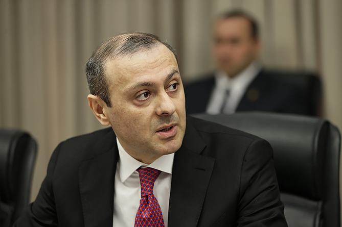 Совбез Армении одобрил концепцию Системы всеобъемлющей безопасности и обороны - Григорян 