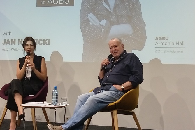 Известный польский актер восхищен простотой и естественностью Армении Известный польский актер восхищен простотой и естественностью Армении