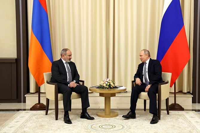 Путин и Пашинян обсудят на полях ВЭФ карабахский вопрос и двусторонние отношения