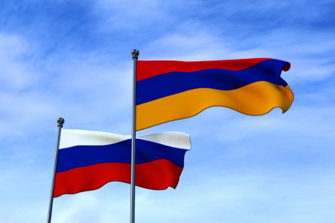 Запад стремится оторвать Армению от России ускоренными темпами - Лавров 