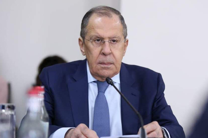 Лавров: Москва пока не видела предложений Пашиняна по конкретизации деталей миротворческой миссии РФ в Карабахе