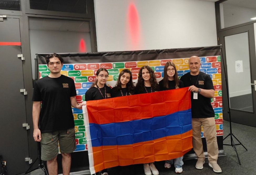 Школьница из Армении завоевала медаль на европейской Олимпиаде по информатике в Нидерландах  