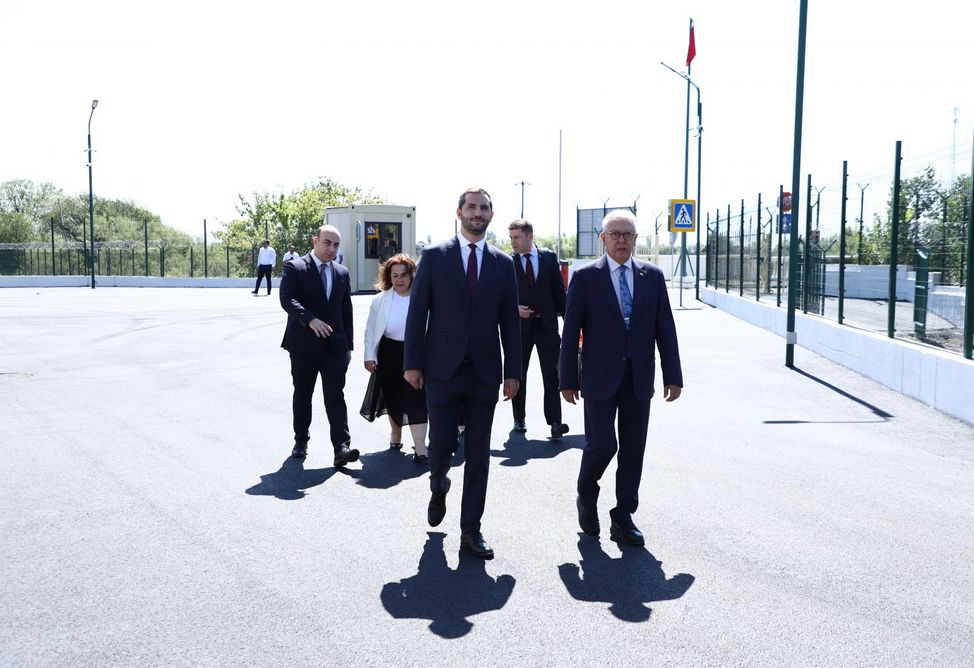 Эмиссары Армении и Турции проводят встречу на приграничном КПП «Маргара» 