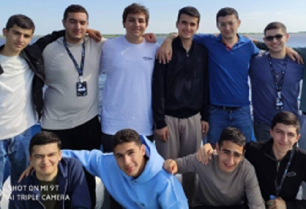 Армянские школьники завоевали 8 медалей на международной олимпиаде по физике в Ханты-Мансийске