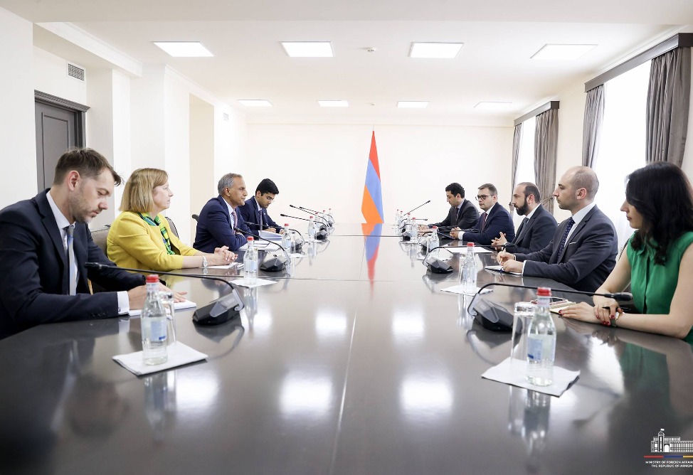 Замгоссекретаря США заявил о важности стратегического партнерства с Арменией
