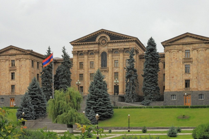 Парламент Армении начнет обсуждения Избирательного кодекса 18 марта 754a1b5448f4bbb81ad7391cf8180c49