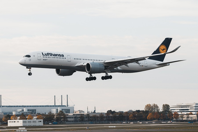 100 երկիր, 280 ուղղություն․Lufthansa-ն գալիս է Հայաստան (ՎԻԴԵՈ) 100 երկիր, 280 ուղղություն․Lufthansa-ն գալիս է Հայաստան (ՎԻԴԵՈ)