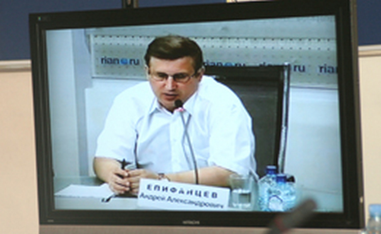 Руководство Армении сделало правильный шаг, согласившись вступить в ТС – российский эксперт