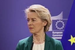 В Европарламенте начнутся слушания о вотуме недоверия Урсуле фон дер Ляйен