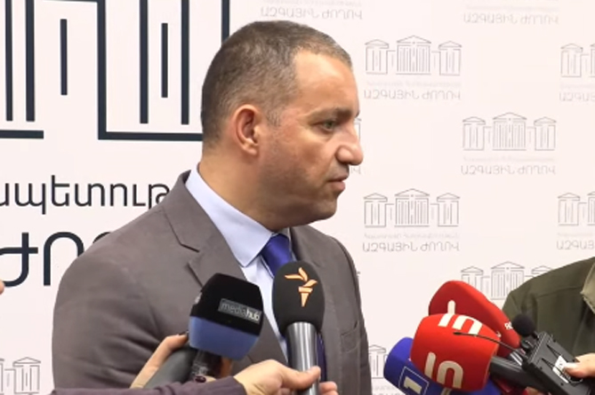 На грузинской границе порядка 1600 большегрузов из Арменнии ждут въезда в РФ: Керобян На грузинской границе порядка 1600 большегрузов из Арменнии ждут въезда в РФ: Керобян