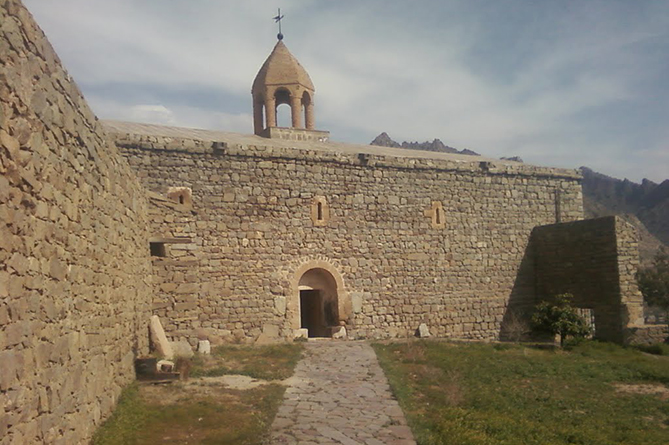Հայկական ճարտարապետության գոհարը կվերականգնվի Մեղրիում (ՏԵՍԱՆՅՈՒԹ) Հայկական ճարտարապետության գոհարը կվերականգնվի Մեղրիում (ՏԵՍԱՆՅՈՒԹ)