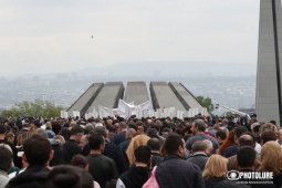 Армяне всего мира отмечают 110-летие Геноцида армян в Османской Турции 