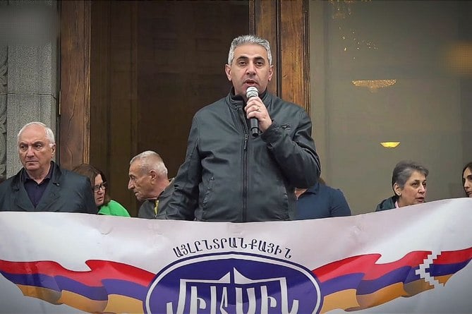 На ереванской площади Свободы прошел антиправительственный митинг   