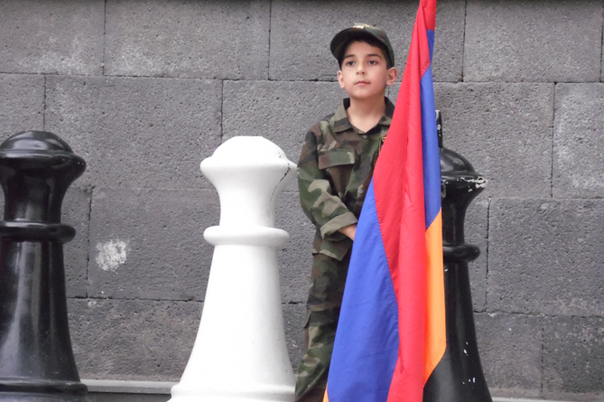 "Victory May" in Yerevan-0