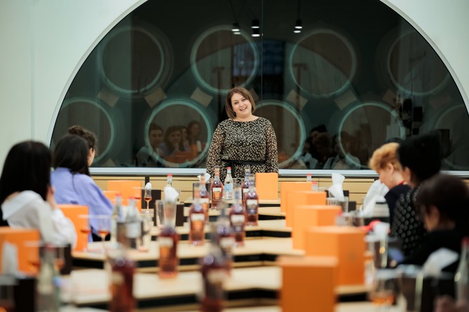 «ARARAT Aroma Experience». Հայաստանում ստեղծվել է դեպի կոնյակի աշխարհ ճամփորդելու բացառիկ հնարավորություն (ՖՈՏՈ) «ARARAT Aroma Experience». Հայաստանում ստեղծվել է դեպի կոնյակի աշխարհ ճամփորդելու բացառիկ հնարավորություն (ՖՈՏՈ)