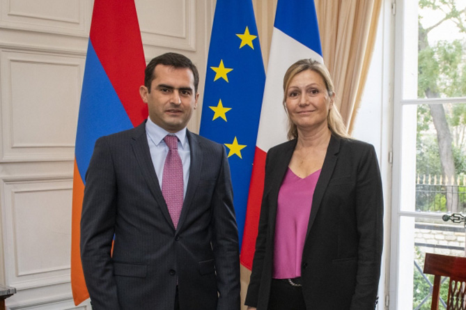 Спикер Нацсобрания Франции приглашена посетить Армению 