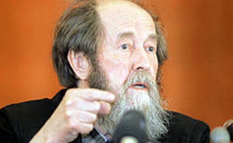 Россия во вторник простится с Александром Солженицыным
