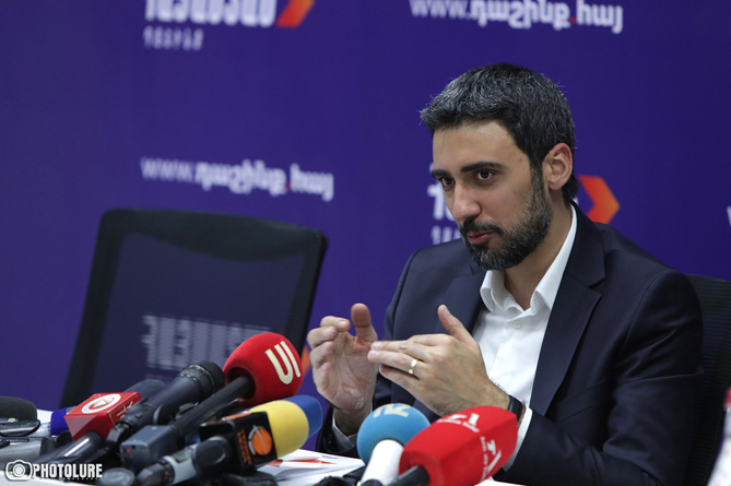 Վարդևանյանը պարզաբանել է «Հայաստան» դաշինքի կողմից ՍԴ ներկայացրած դիմումի մանրամասները (ՎԻԴԵՈ) Վարդևանյանը պարզաբանել է «Հայաստան» դաշինքի կողմից ՍԴ ներկայացրած դիմումի մանրամասները (ՎԻԴԵՈ)