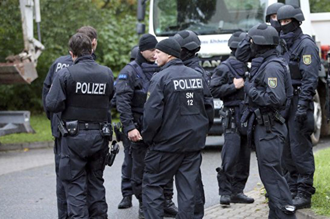 В Германии пресечена попытка госпереворота, задержаны 25 человек В Германии пресечена попытка госпереворота, задержаны 25 человек