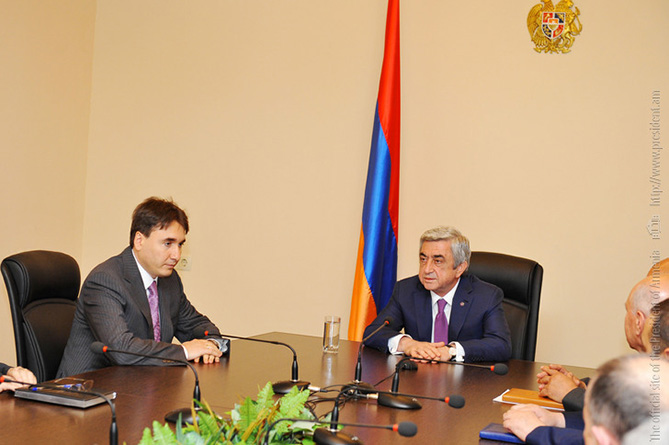 Հայաստանի նախագահն ԱԱԽ-ի նոր քարտուղար է նշանակել