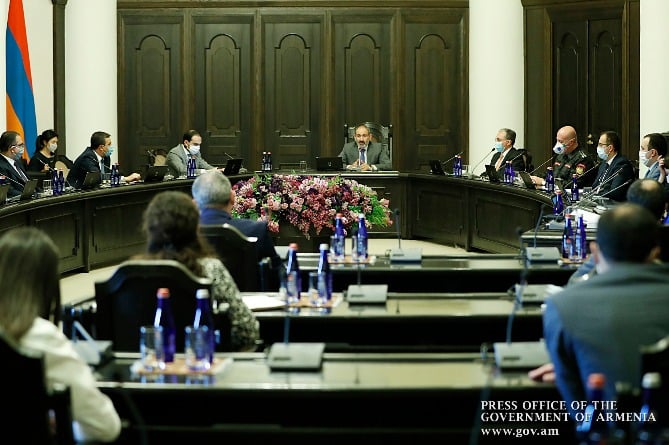 Սովորել ապրել COVID-19-ի պայմաններում և վարակի տարածումը վերցնել հսկողության տակ. տեղի է ունեցել պարետատան նիստը (ՎԻԴԵՈ) Սովորել ապրել COVID-19-ի պայմաններում և վարակի տարածումը վերցնել հսկողության տակ. տեղի է ունեցել պարետատան նիստը (ՎԻԴԵՈ)