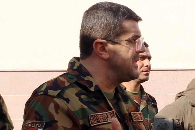 Президент Арцаха отправляется на фронт со спецназом: "Это последняя битва и мы победим вместе"