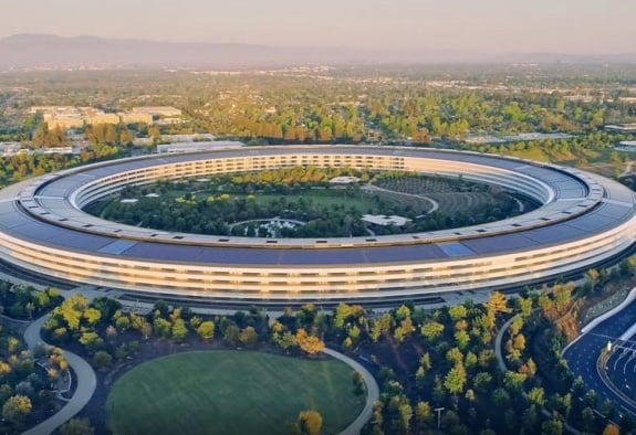 Инвесторы потребовали от Apple не заниматься ерундой и сделать наконец нормальный ИИ