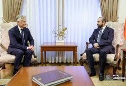 Мирзоян обсудил с замглавы МИД Польши вызовы в условиях нынешних геополитических изменений