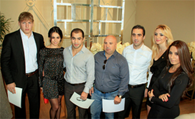 Благотворительный фонд «Ташир» наградил армянских призеров лондонской Олимпиады и их личных тренеров