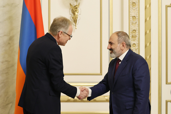 Пашинян обсудил с главой Службы внешних связей Евросоюза сотрудничество Армении с ЕС и региональную безопасность Пашинян обсудил с главой Службы внешних связей Евросоюза сотрудничество Армении с ЕС и региональную безопасность