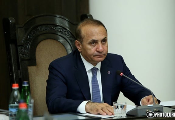 Ձերբակալվել է ՀՀ նախկին վարչապետ Հովիկ Աբրահամյանը