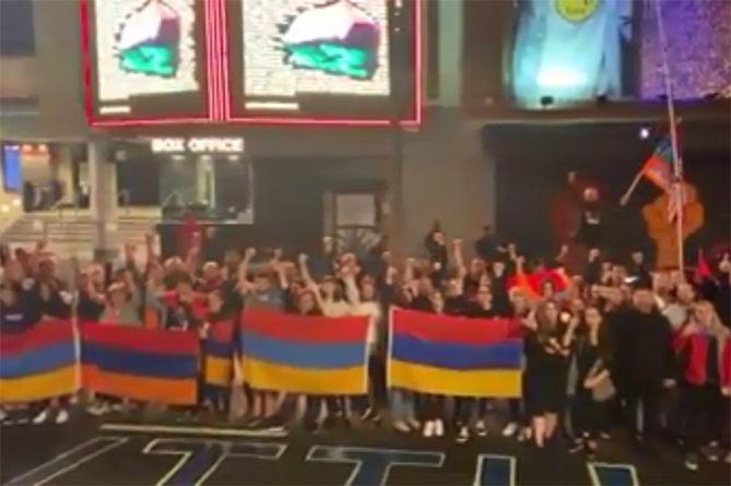 «Հոլիվո՛ւդ, արթնացիր». Լոս Անջելեսի հայերը կոչ են արել աստղերին աջակցել Հայաստանին (ՎԻԴԵՈ)