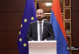 Армения стремится к установлению всеобъемлющего мира с Азербайджаном – глава МИД