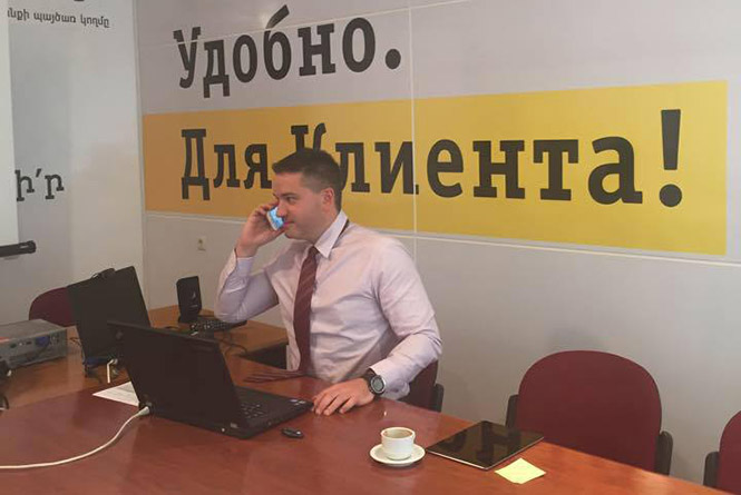 Պյատախինը պատասխանել է Beeline–ի հաճախորդների սպասարկման կենտրոնի գործունեության հումորային քննադատությանը Պյատախինը պատասխանել է Beeline–ի հաճախորդների սպասարկման կենտրոնի գործունեության հումորային քննադատությանը