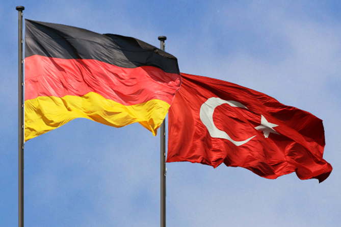Новая коалиция Германии против открытия новых глав на переговорах о вступлении Турции в ЕС Новая коалиция Германии против открытия новых глав на переговорах о вступлении Турции в ЕС