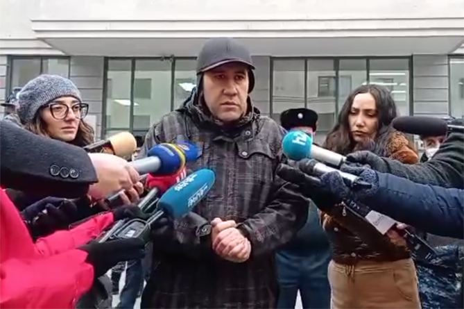 Акция протеста перед зданием Минюста Армении: граждане требуют пояснений в связи со слухами о новом договоре с Азербайджаном (ВИДЕО) Акция протеста перед зданием Минюста Армении: граждане требуют пояснений в связи со слухами о новом договоре с Азербайджаном (ВИДЕО)