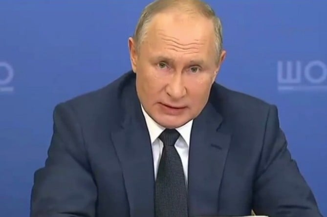 Путин удовлетворен договоренностями по Карабаху