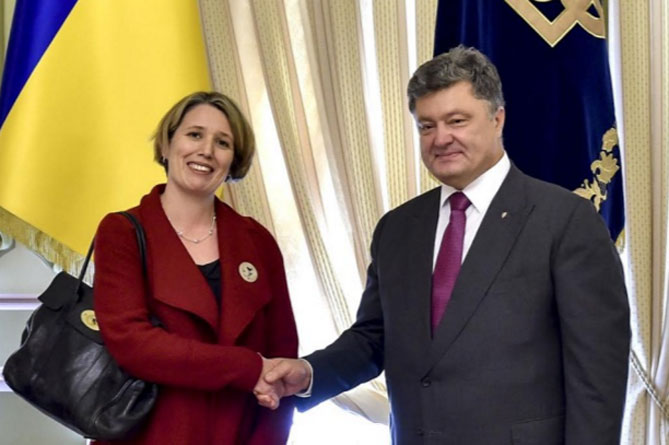 Посол Великобритании на Украине призналась в нетрадиционной ориентации