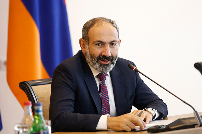 Премьер Армении указал министрам на важность повышения эффективности системы госуправления Премьер Армении указал министрам на важность повышения эффективности системы госуправления