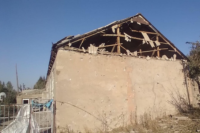 В Армении обвинили Азербайджан в намеренных атаках на гражданские объекты 