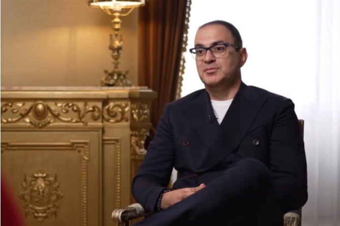 «Психозы, капризы»: Гарик Мартиросян рассказал о причинах ухода из Comedy Club (ВИДЕО) «Психозы, капризы»: Гарик Мартиросян рассказал о причинах ухода из Comedy Club (ВИДЕО)