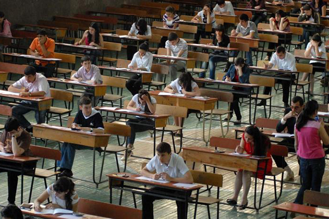 В Армении намерены повысить призывной возраст для студентов-технарей