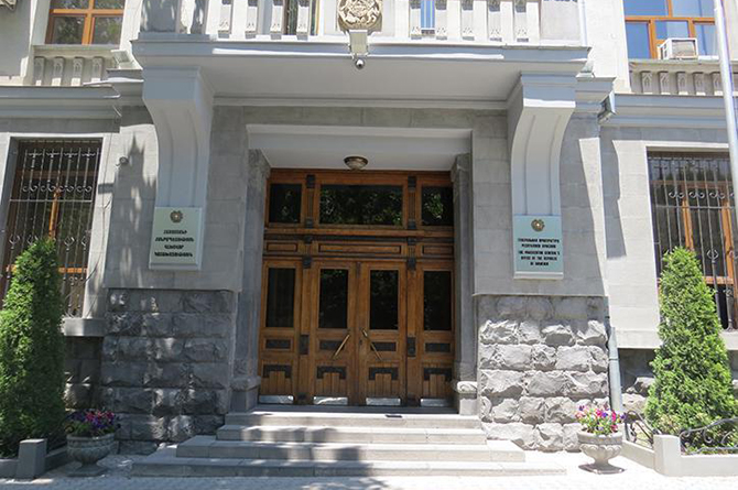 Հայաստանի նախագահն ազատել է գլխավոր դատախազի տեղակալներից մեկին
