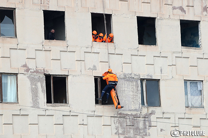 В Армении начнут готовить бригады добровольцев на случай стихийных бедствий