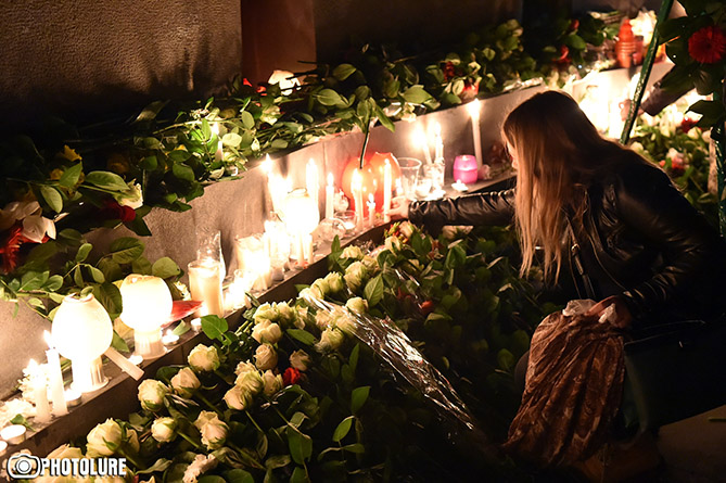 "March of Silence" in memory of heroes killed in Karabakh takes place in Yerevan-7