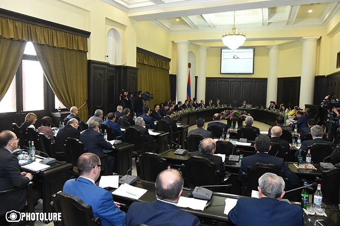 Правительству Армении предстоит реализовать коренные реформы - Макаллистер Правительству Армении предстоит реализовать коренные реформы - Макаллистер