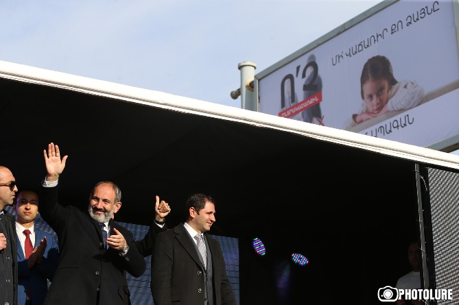 СМИ представили особенности агитационной кампании Пашиняна: над пропастью во лжи