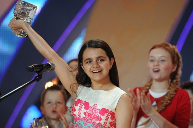 Победительницами "Детской новой волны" стали финалистки из Армении и России