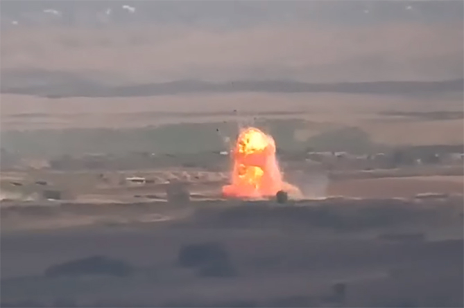 Минобороны Армении показало захват азербайджанской позиции (ВИДЕО)